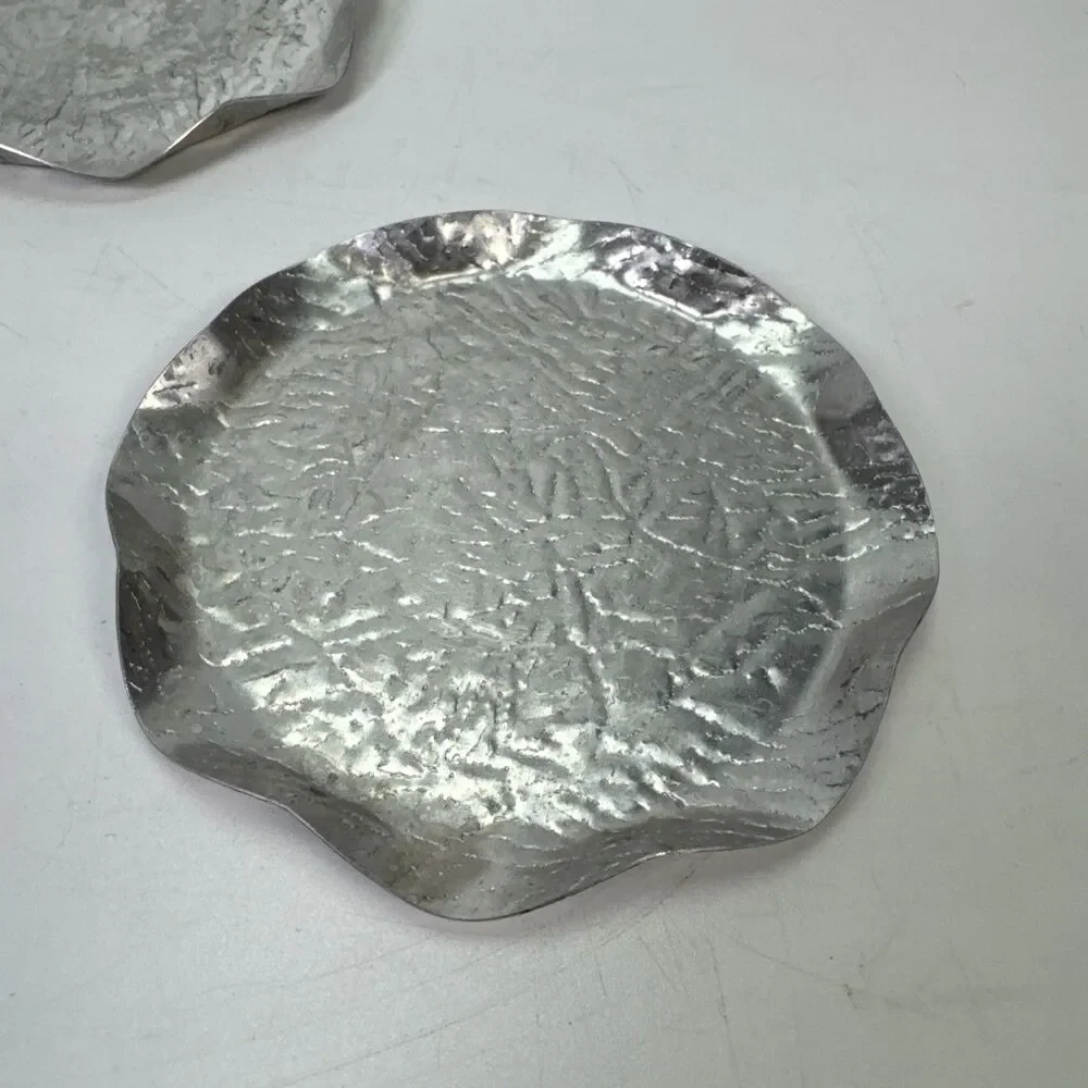 VTG 1950s Hammered Aluminum Set 3 Coasters Scalloped Rim Silver 4
